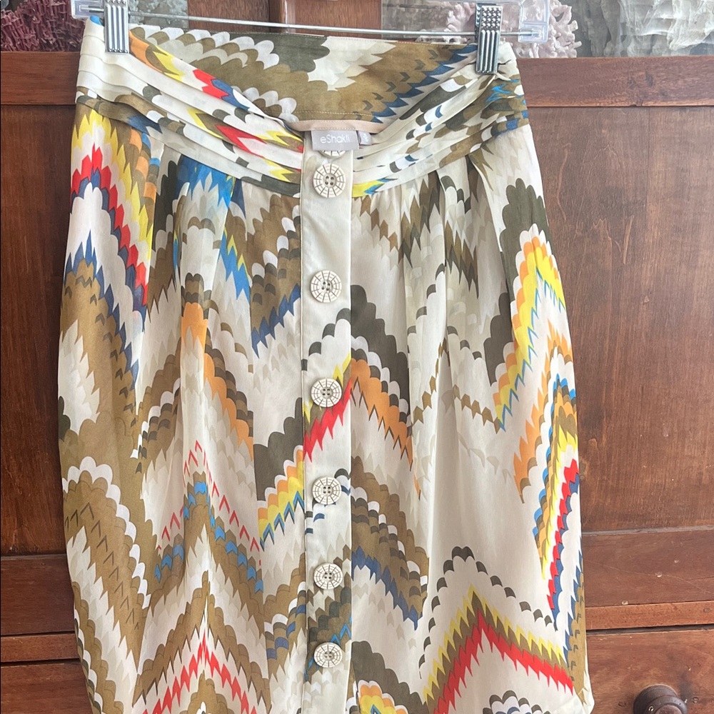 eshakti Multicolor Chevron Pencil Skirt in Cream Base